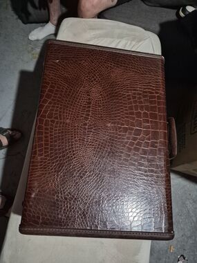 Samsonite Brown Croc-Embossed Leather Briefcase
